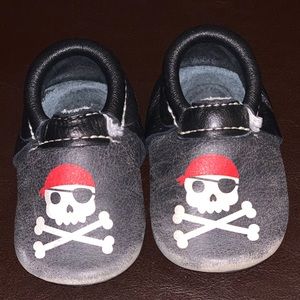 Freshly Picked Pirate’s Life Mini Soles! Size 3.